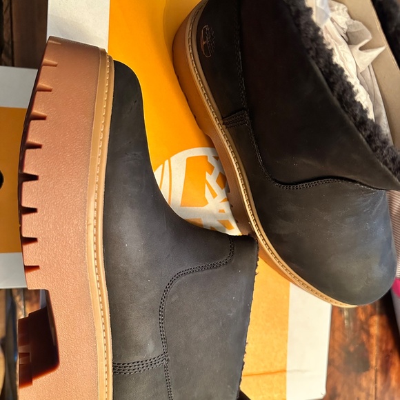 NEW Women’s Timberland Stone Street Mid Warm Lined Boots, size 8 - Picture 3 of 4